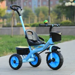Triciclo infantil con mango de empuje para niños