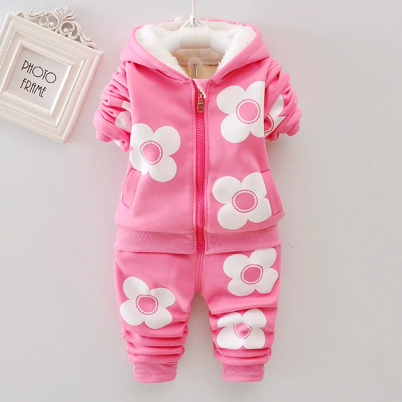 Conjunto niño sudadera con capucha y pantalón otoño invierno - imagen 2