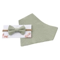 B solid color bib-14
