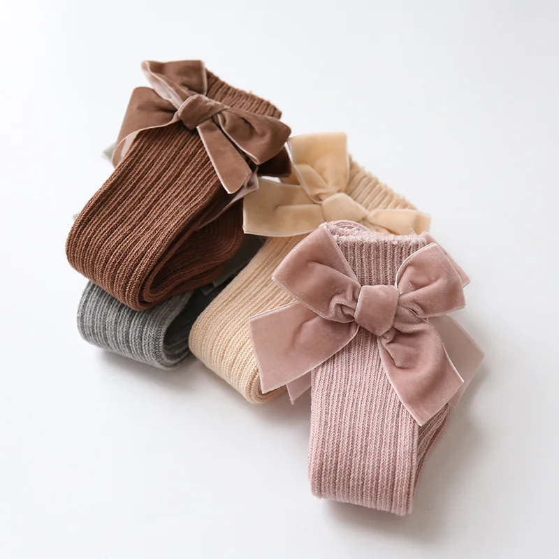 Medias de Navidad con lazo para bebé – Algodón suave (0-5 años) - imagen 3