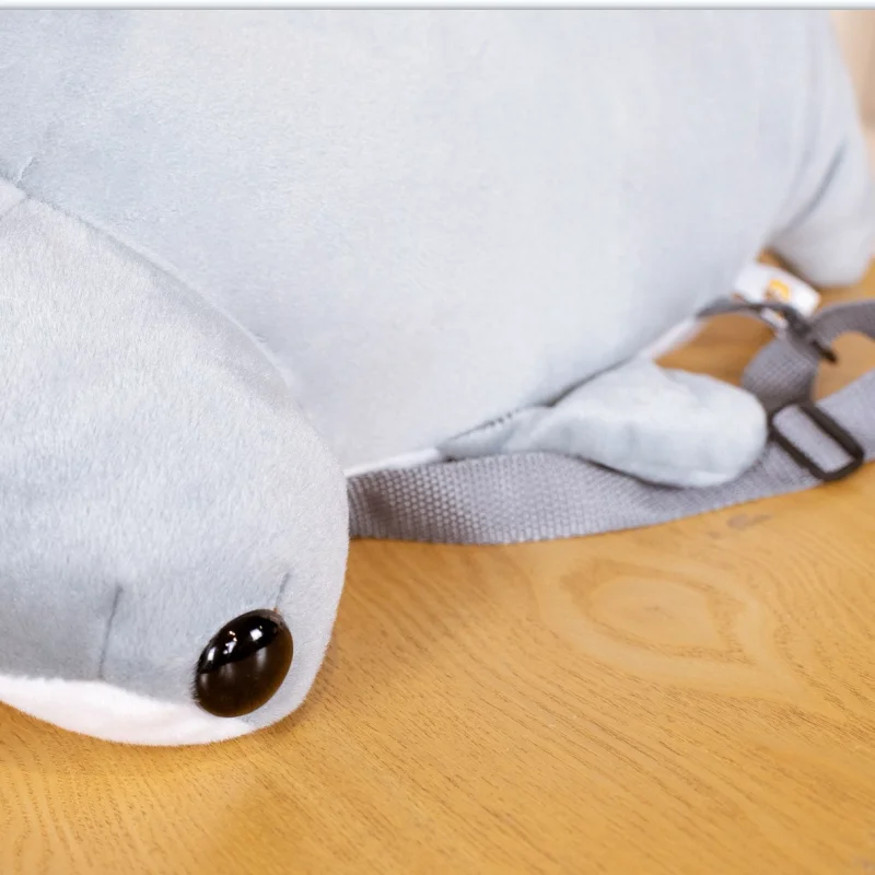 Mochila infantil de peluche tiburón martillo – Suave y tierna - imagen 3