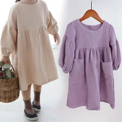 Vestido de algodón orgánico doble gasa con bolsillos para niña