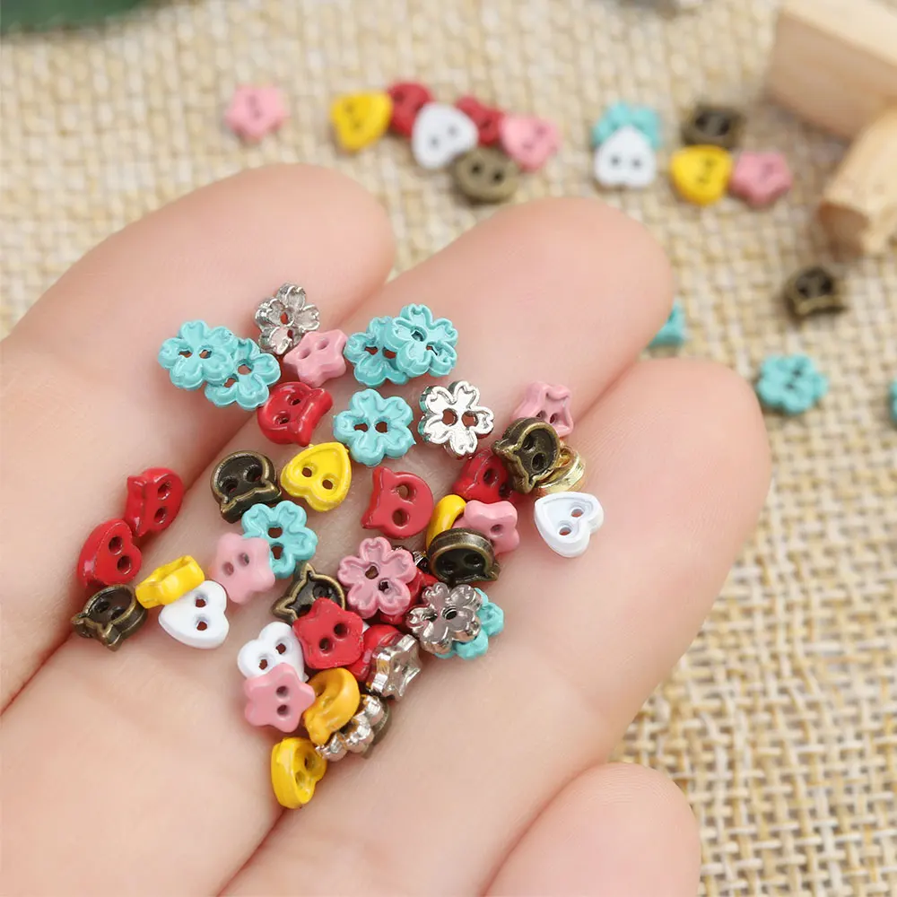 Mini botones con forma de flor para ropa de muñeca, hebillas de Metal para ropa, juguetes de peluche, Material de costura DIY, accesorios para muñecas, 4mm, 20 piezas