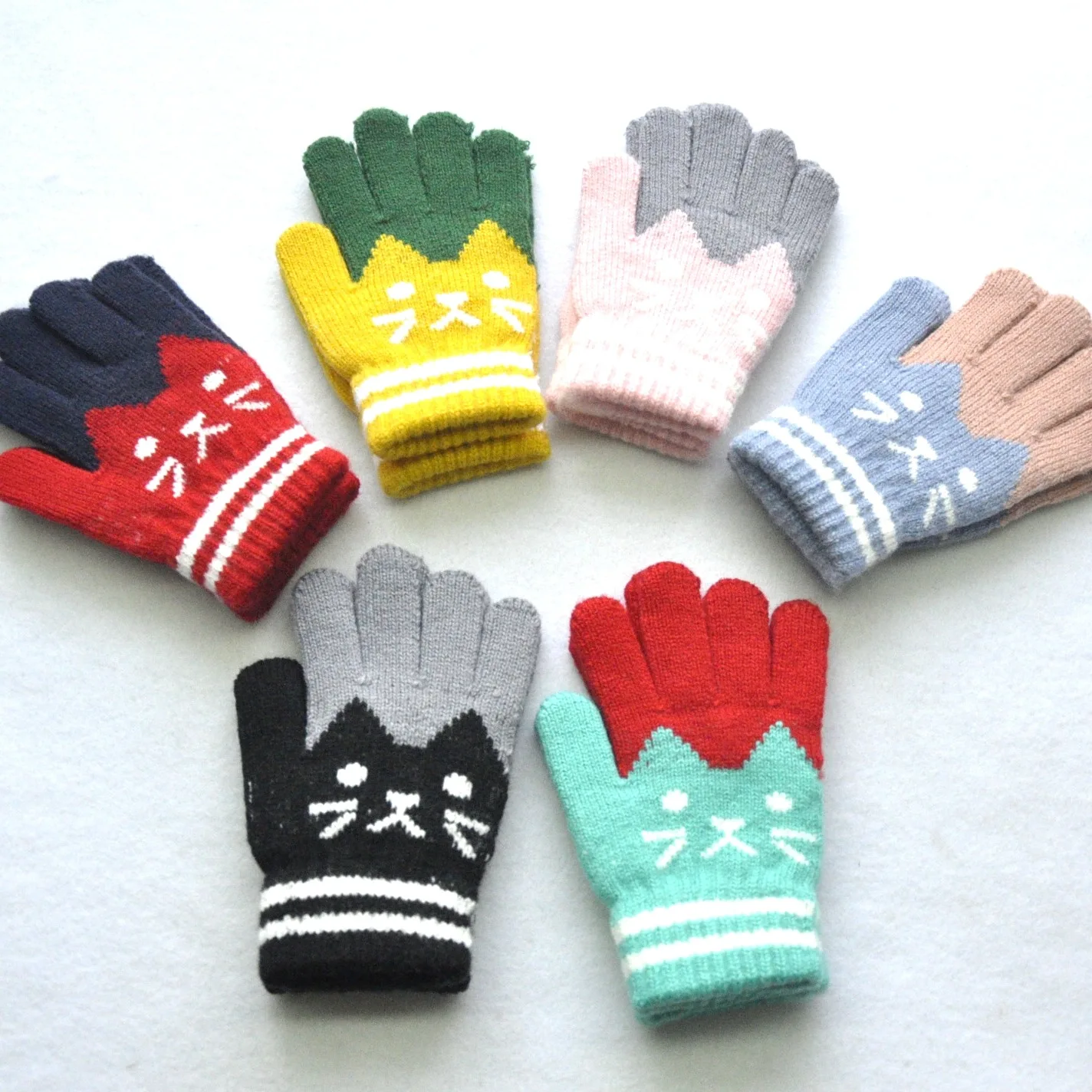 KF194 Guantes de lana de terciopelo niños 6-11 - Manoplas con gatos - imagen 3