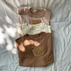 Sudadera bebé con oso bordado – cuello redondo, suave 0-3 años