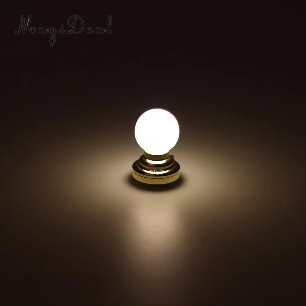 MagiDeal 1/12 Dollhouse Miniature Ball Shape Table Lamp LED Light for Livingroom Bedroom Bathroom Kitchen Kids Pretend Play Toy