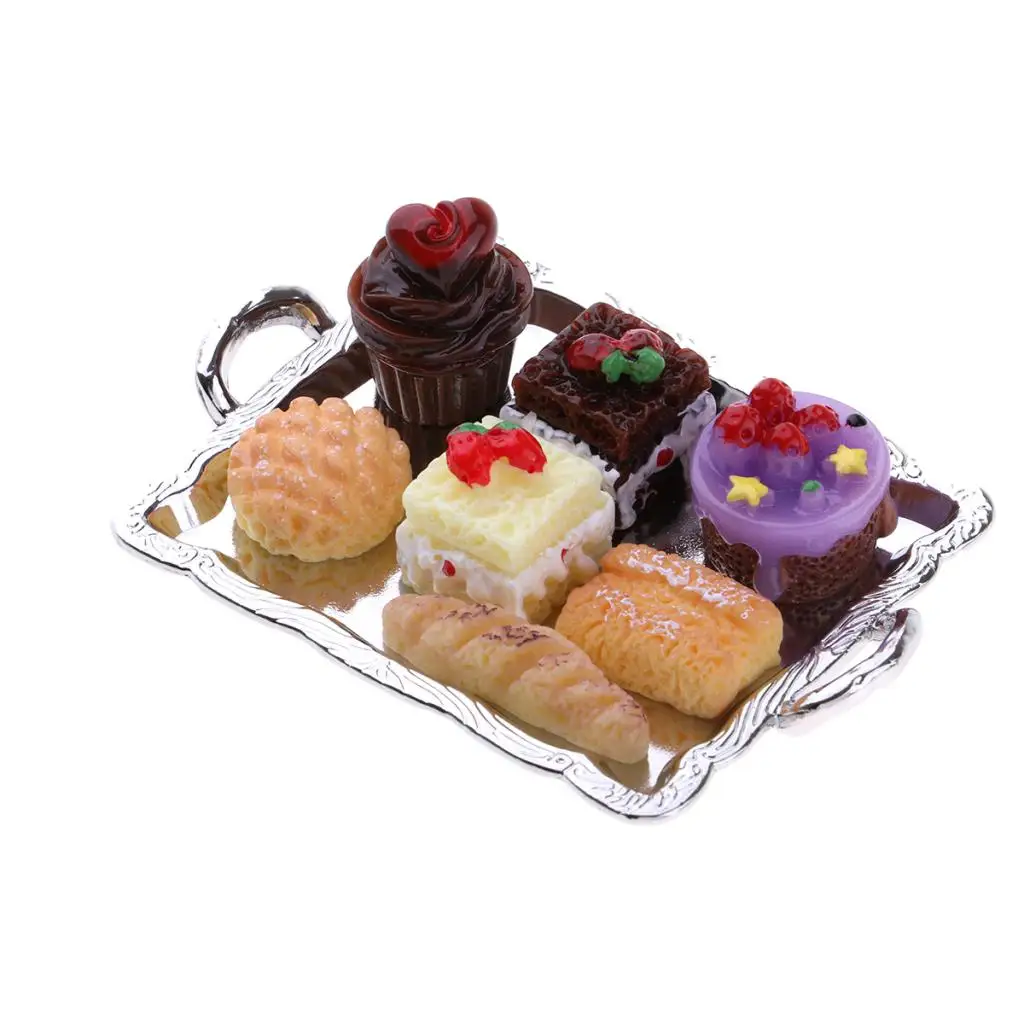 1:12 Dollhouse Miniature Food Cake Plate Breads Set for Kitchen Table Decoration Accessory perfect for pretend play toys