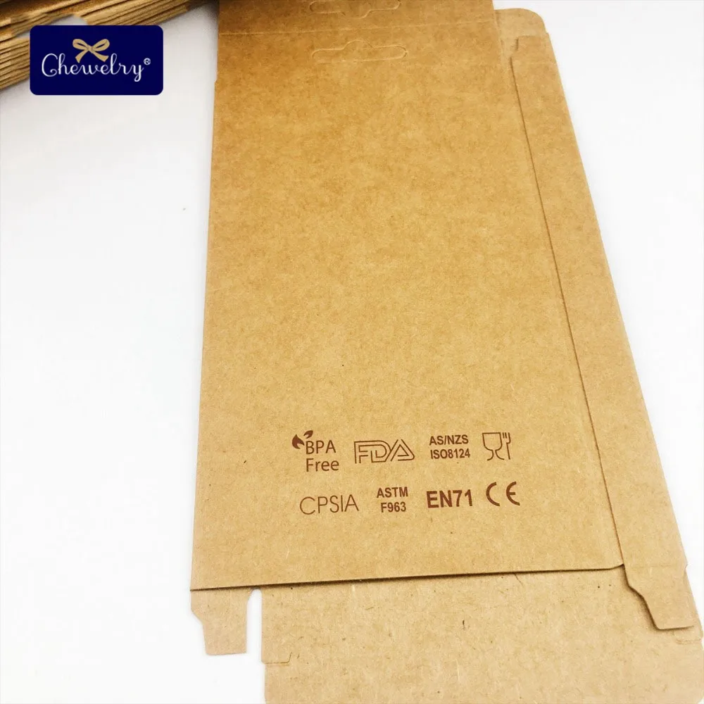 Una bolsa de papel marrón con las palabras FDA cpsia, y en71 sobre ella