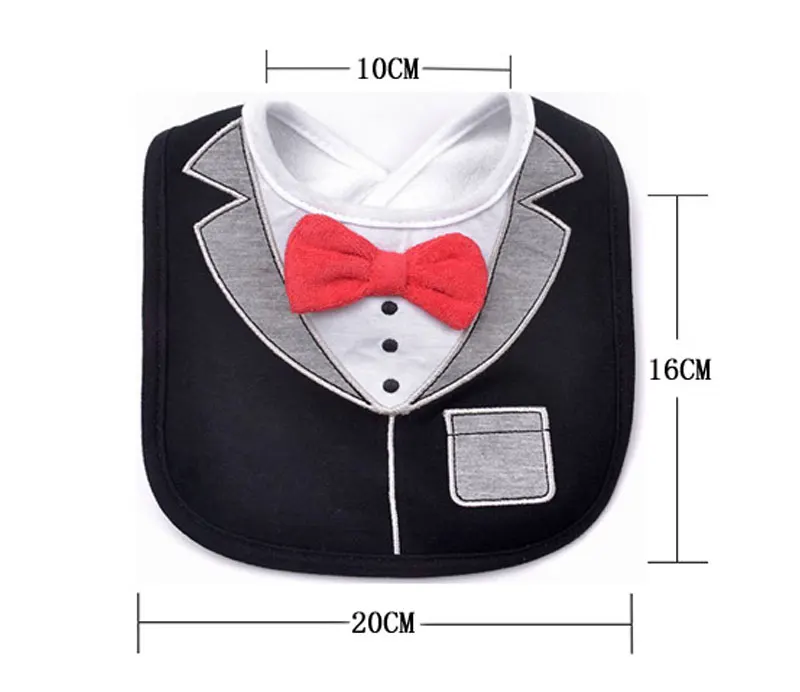 Conjunto de baberos con diferentes estampados