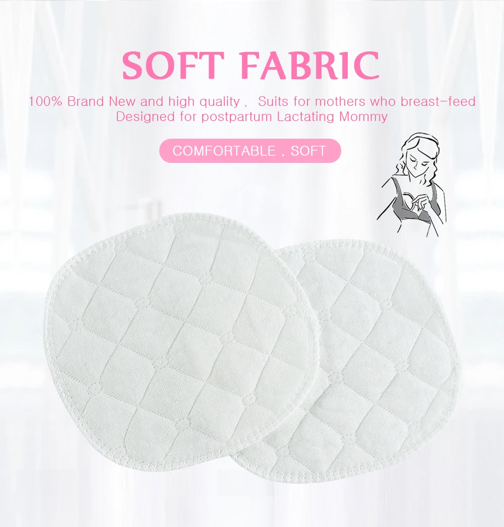 Un par de protectores para el pecho fabricados con un tejido suave. Estas almohadillas están diseñadas para madres que se encuentran amamantando, brindando comodidad y protección a los senos durante el posparto.