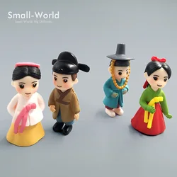 ESTATUILLA en miniatura de bonsái para niño y niña, decoración de boda, adorno de jardín de hadas, estatua de gente de dibujos animados, juguete artesanal de resina, TNS010