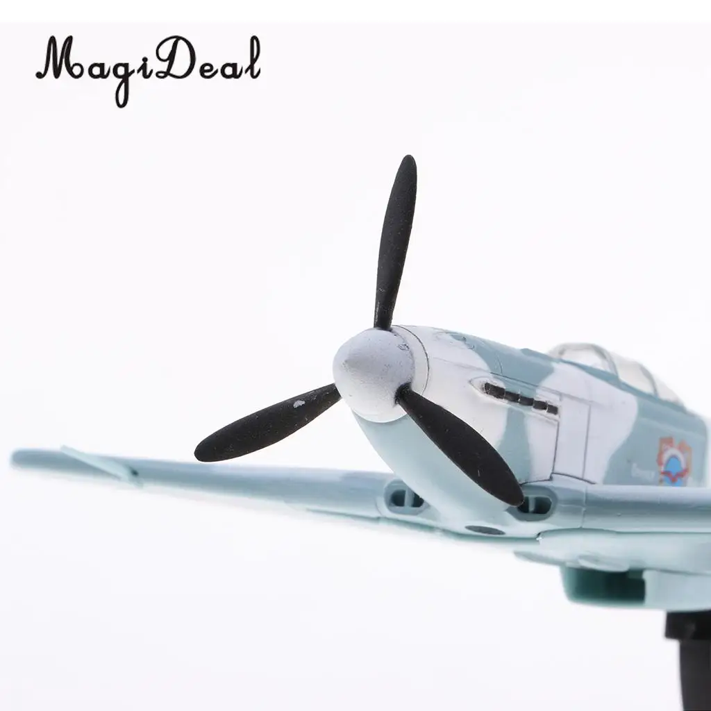 Models 1/72 Yakovlev Yak-3 Soviet Fighter Diecast Model Aircrafts Plane Toy with Stand Gift
