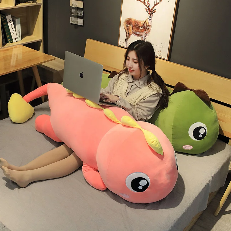Peluche gigante en uso como apoyo