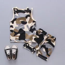 Chaleco de verano para bebé con pantalones cortos - Conjunto ligero