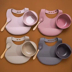 Set de alimentación de silicona con babero impermeable para bebé