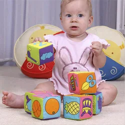 Juguetes de tela suave y educativos para bebés