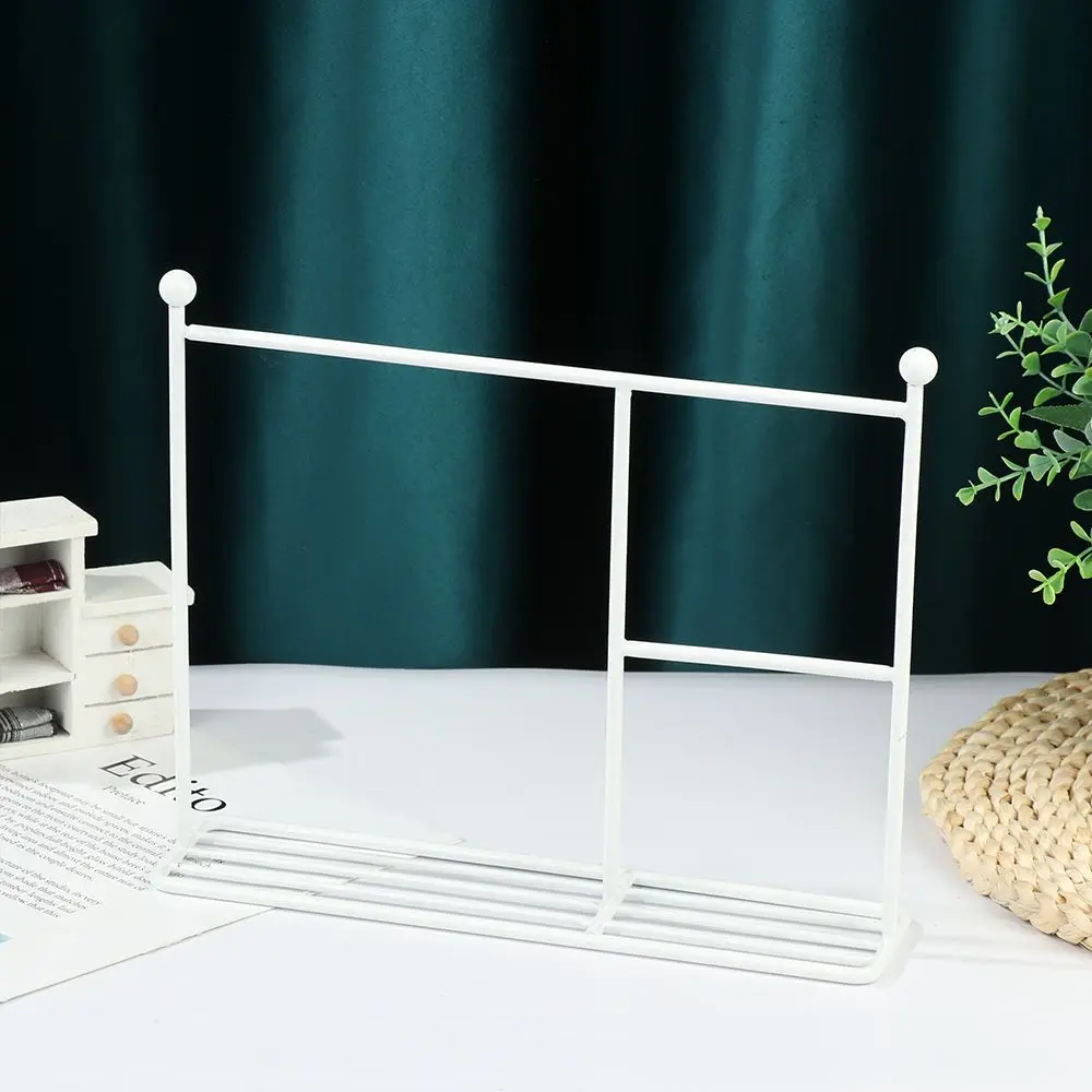 Perchero de Metal para ropa de muñecas, organizador de ropa, muebles en miniatura de plástico para casa de muñecas, accesorios para muñecas, 1 unidad - imagen 4