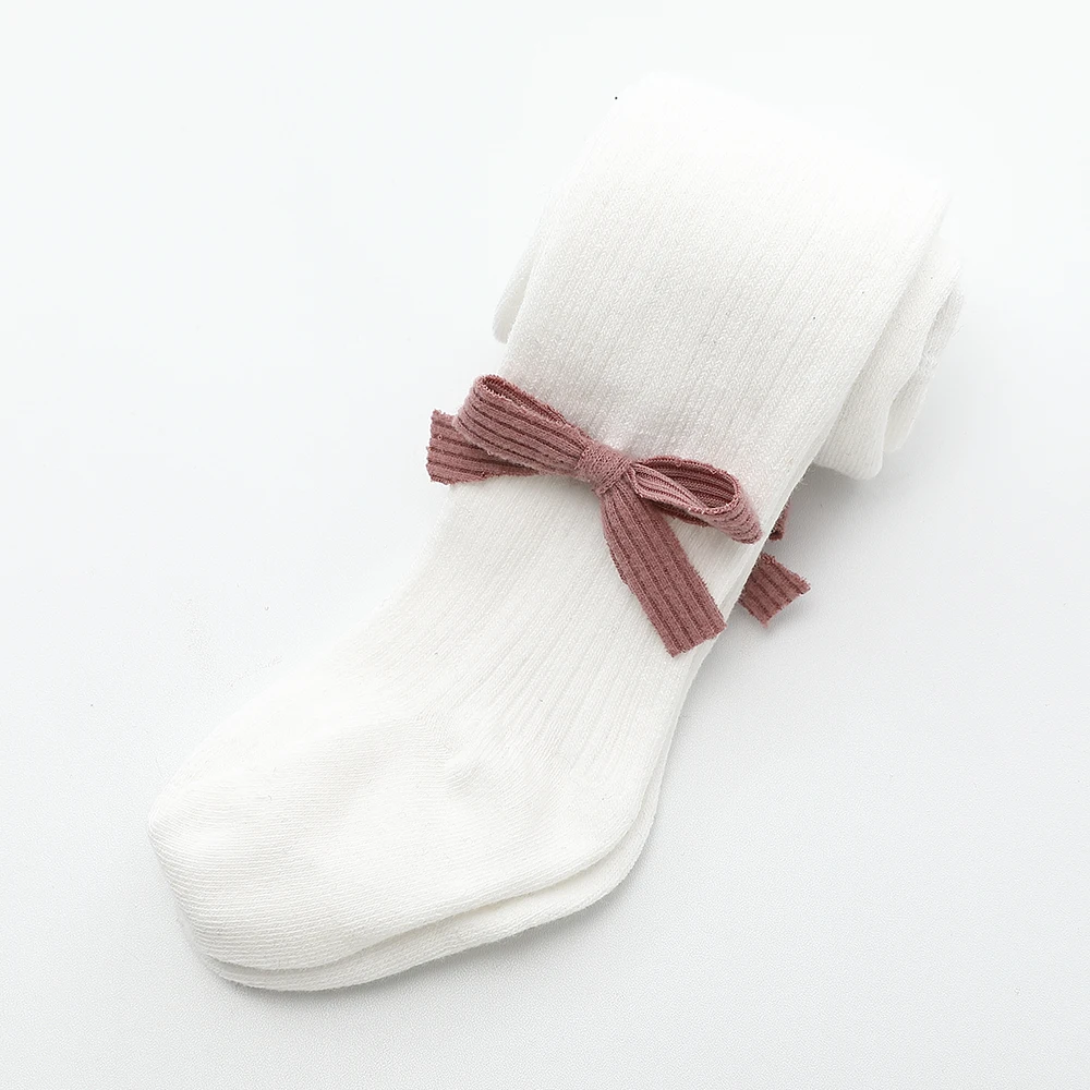 ST13-White