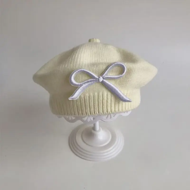Elegante boina para niñas pequeñas para otoño e invierno: gorro de punto cálido a prueba de viento, lindo gorro de pintor para niñas. - imagen 3