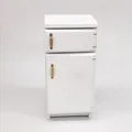single door white