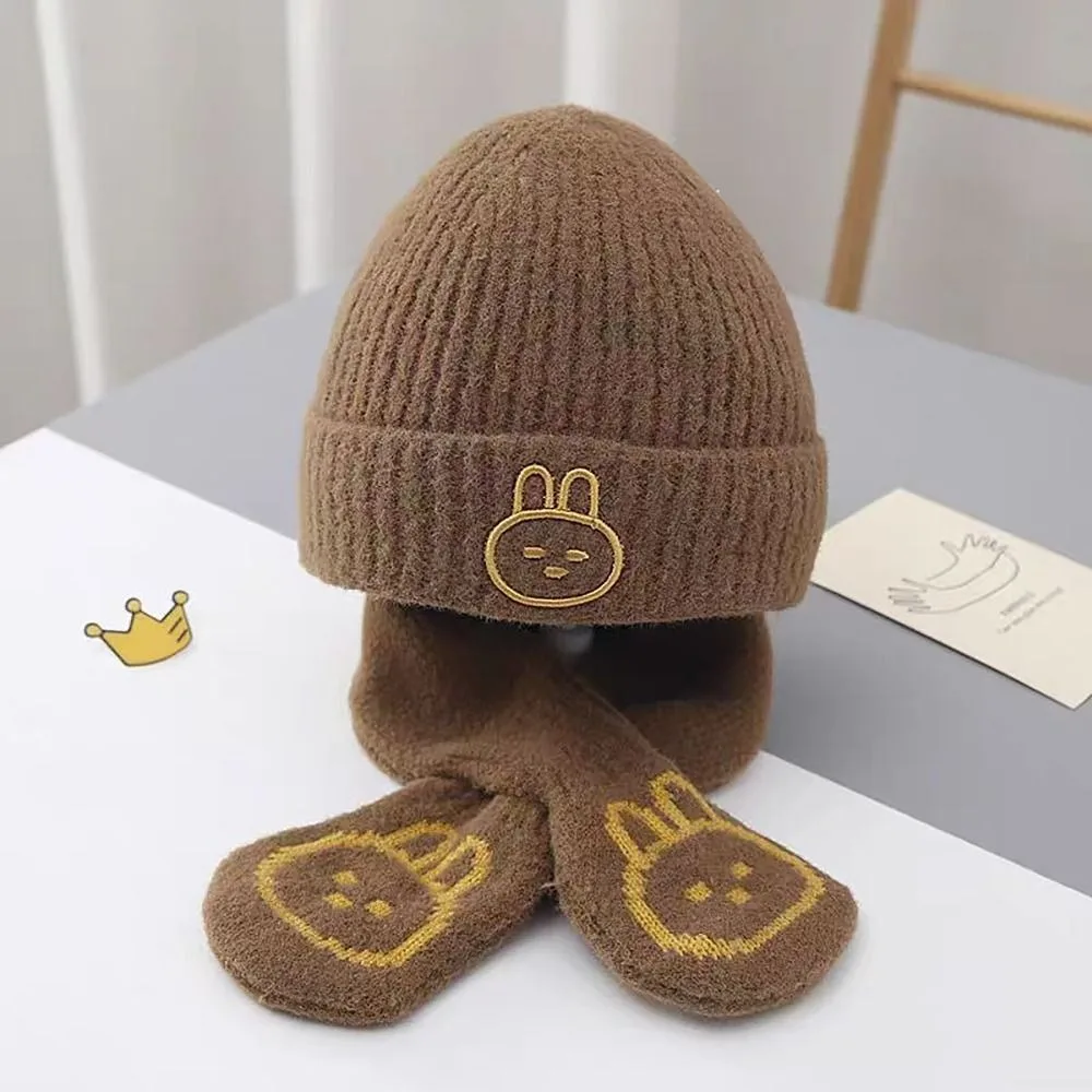 SCARF-HAT-COFFEE