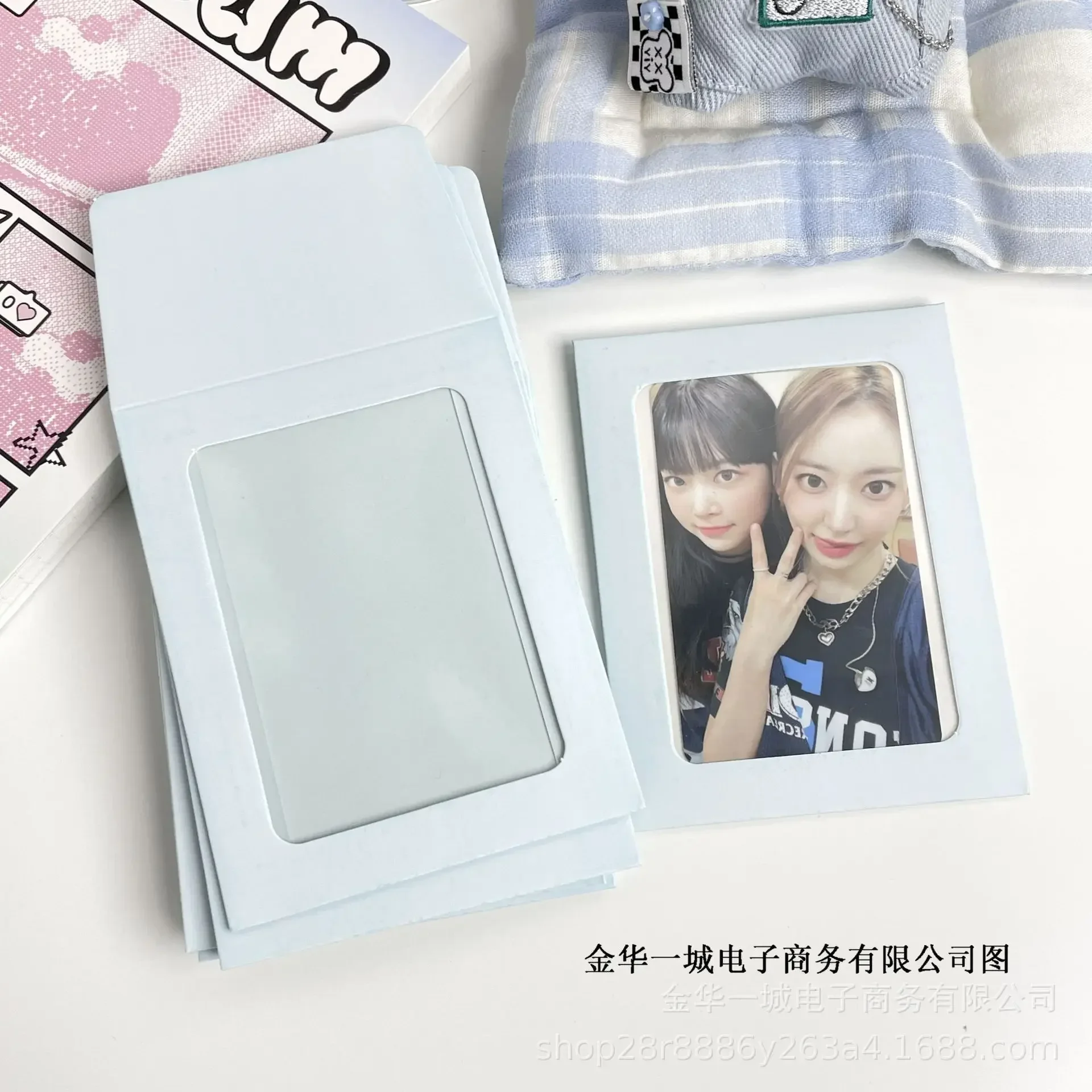 11x8.5cm blue