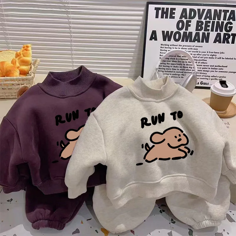 Chándal acolchado Suie para niño con sudadera y estampado de temporada - imagen 5