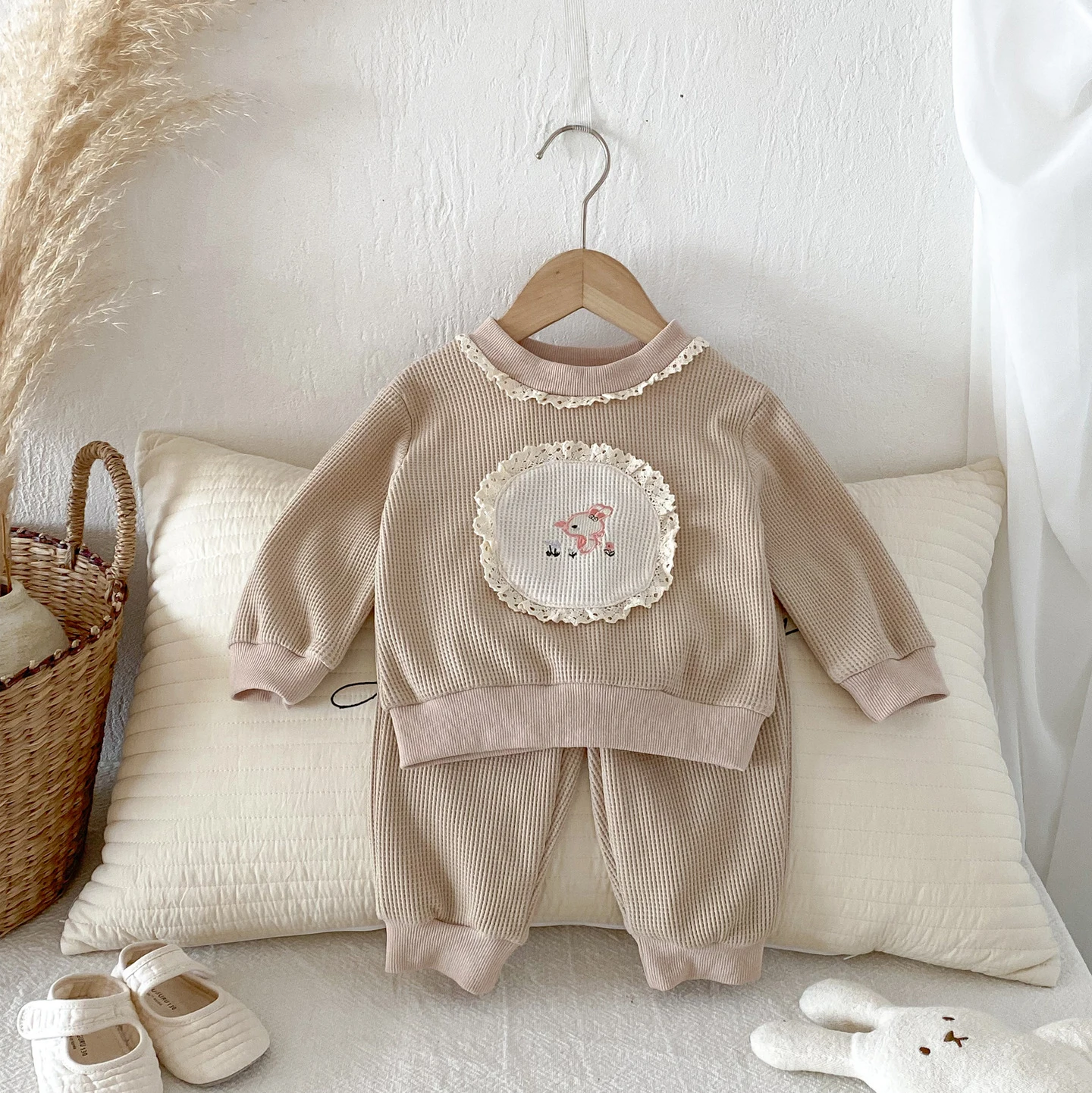 Conjunto de ropa de otoño para niñas de 9m-4 años, Sudadera con capucha y pantalones para niñas pequeñas, traje de 2 uds para niñas, traje de gofres para niños, ropa de abrigo informal para uso diario - imagen 2