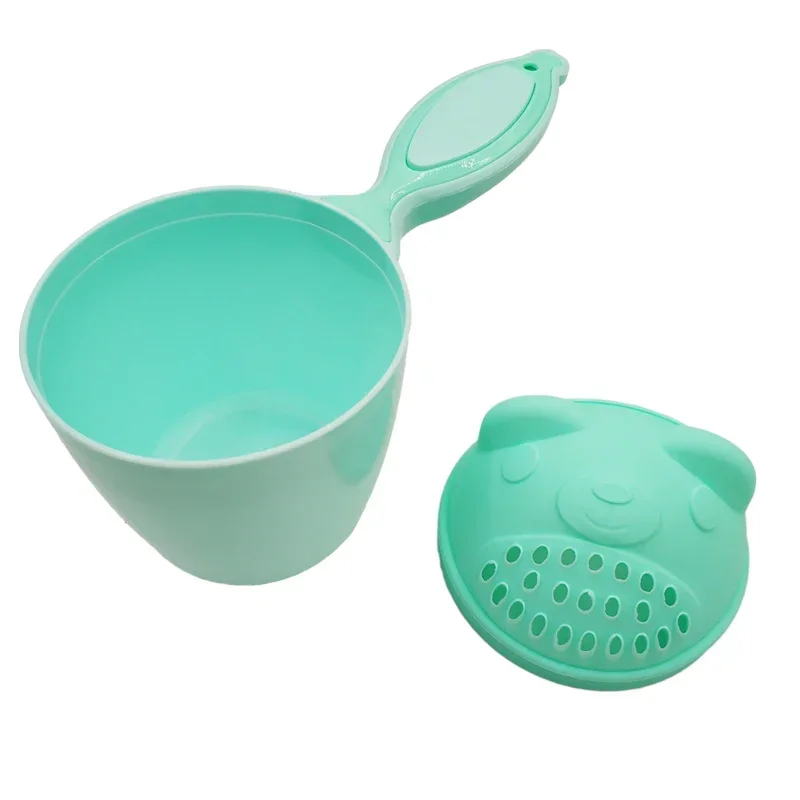 Taza de baño para bebé con asa y cucharas de juego sin BPA - imagen 3