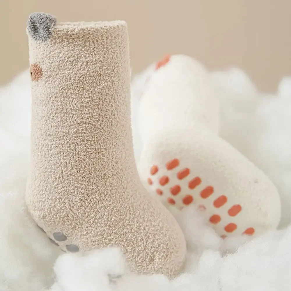 Calcetines de invierno para bebé antideslizantes gruesos con dibujos - imagen 5