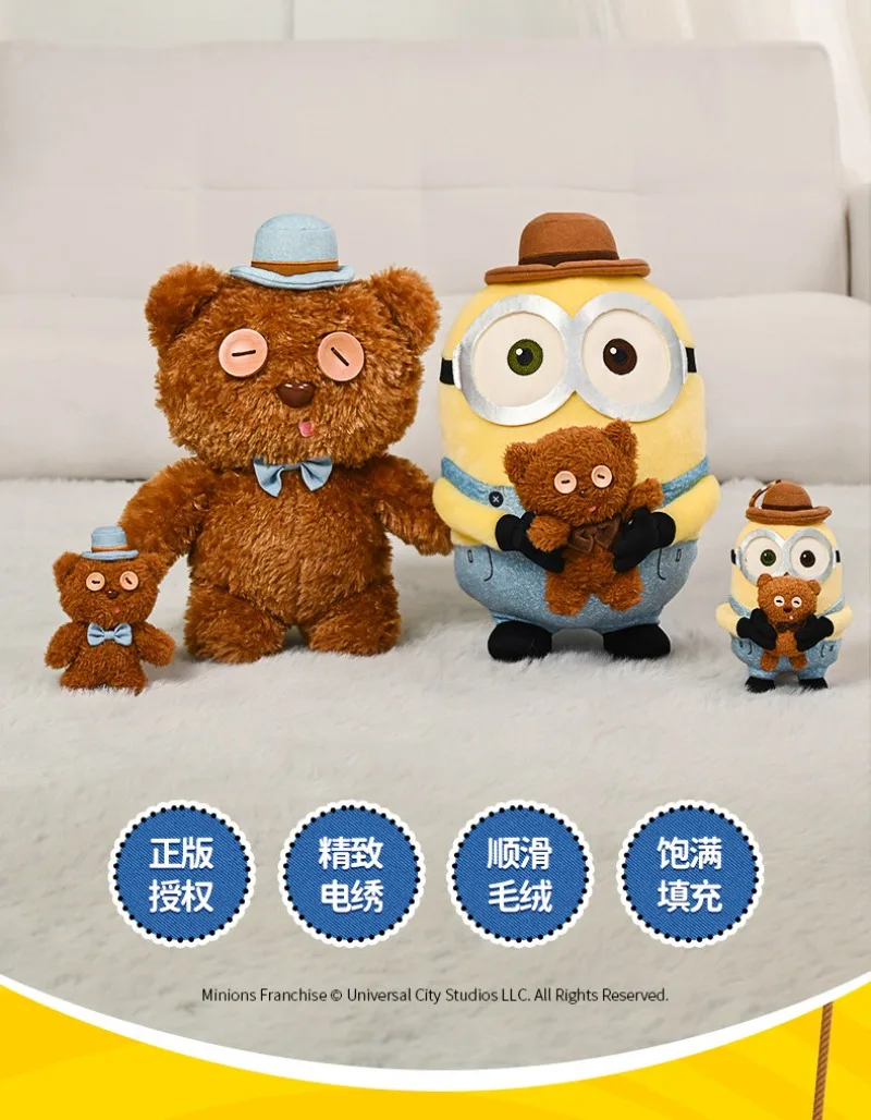 Detalle de las costuras y bordado del peluche