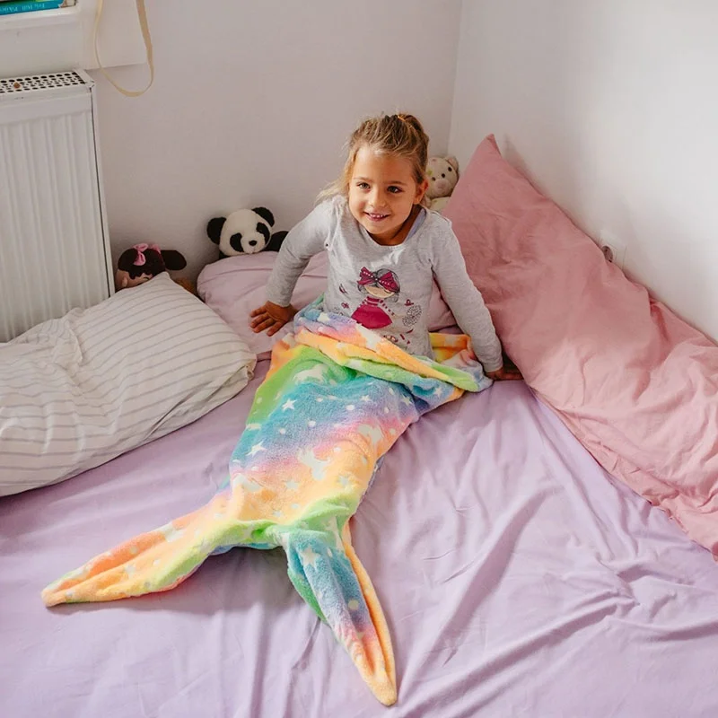Manta de cola de sirena para niños que brilla en la oscuridad, regalo de unicornio y sirena para niñas, manta de lana de Franela suave para niños pequeños, diseño de arco iris - imagen 3