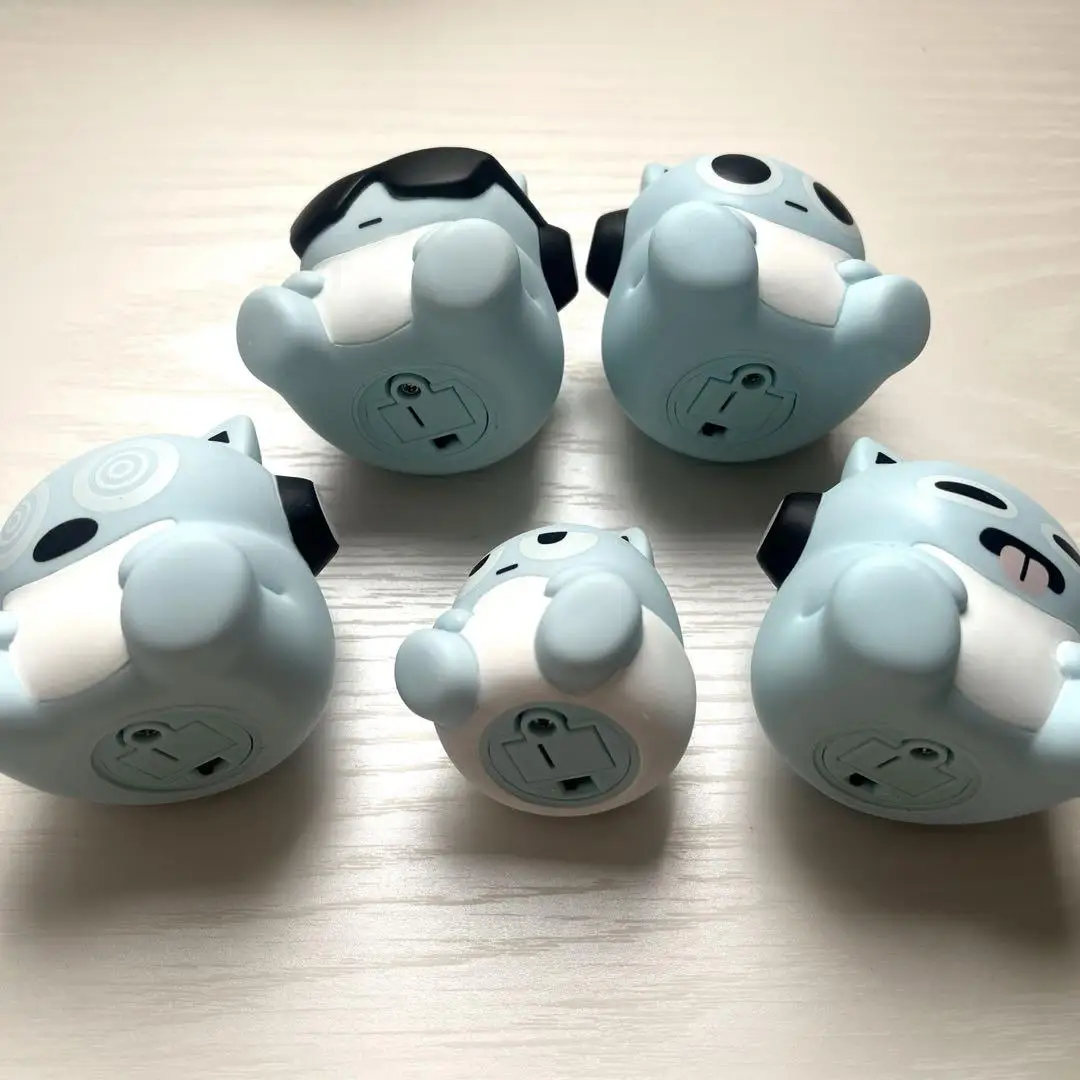 Figuras coleccionables de hámster azul tierno estilo Sofubi neón - imagen 3