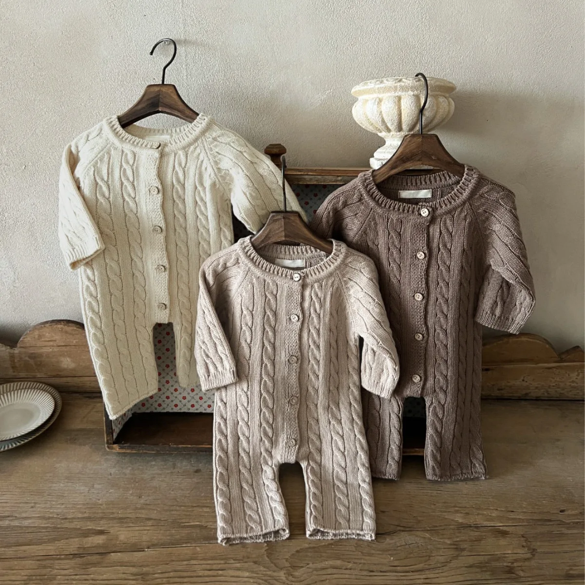 Ropa de bebé invierno otoño tejidos nuevos suéter de bebé mono de lana torcido ropa de una pieza