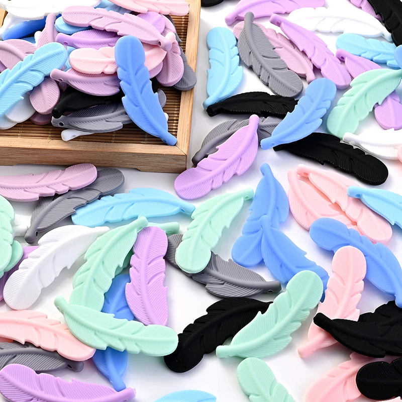 10 Uds. De cuentas de plumas de silicona de 18x56mm, cuentas de dentición para mordedor de bebé, Clip de cadena de chupete para bebé, collar de cuidado DIY, fabricación de joyas - imagen 2