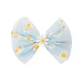 light blue daisy