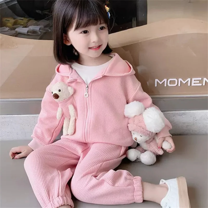 Conjunto deportivo de punto para niña – Top con capucha y pantalón - imagen 4