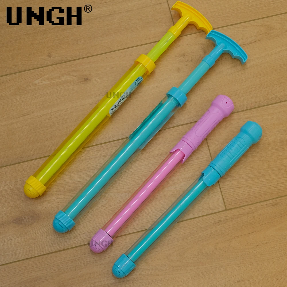 Comparativa de tamaño de la pistola de agua UNGH