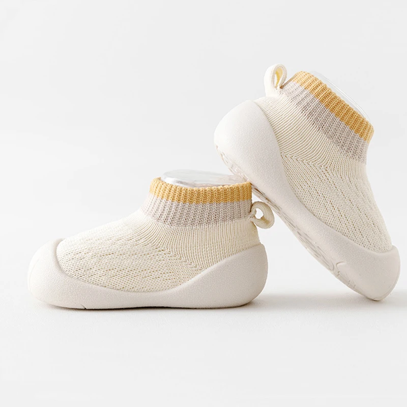 Nuevo calcetín interior para niños pequeños, zapatos para recién nacidos, niños, invierno, suela suave de algodón, calcetín para niñas, suela de goma, calcetín divertido para niños - imagen 3