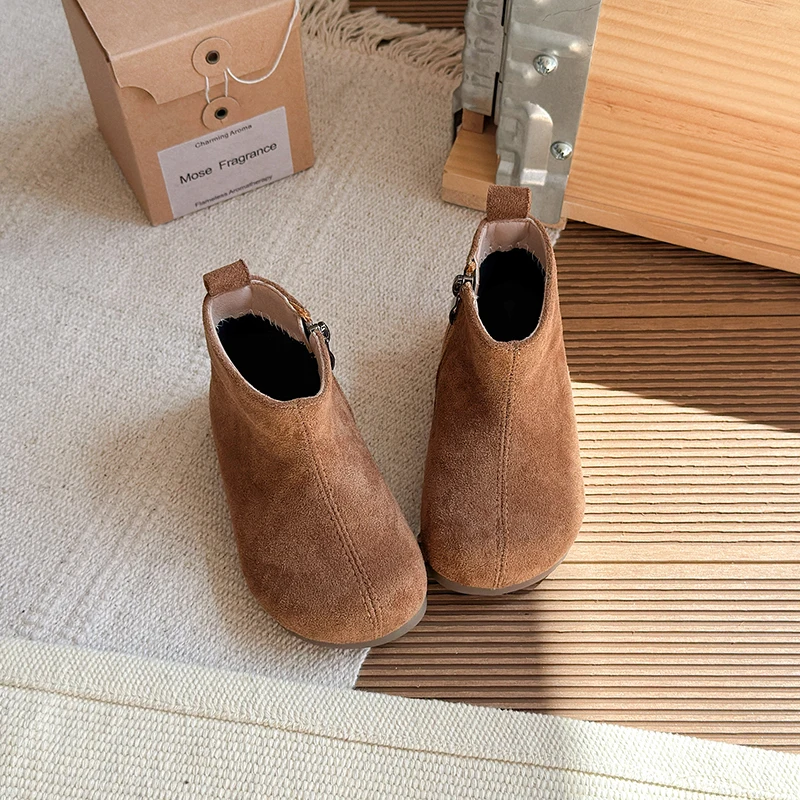 Zapatos de otoño e invierno para niños y niñas, botas para exteriores, botines de felpa para niños pequeños, zapatos antideslizantes de fondo suave para niños - imagen 4