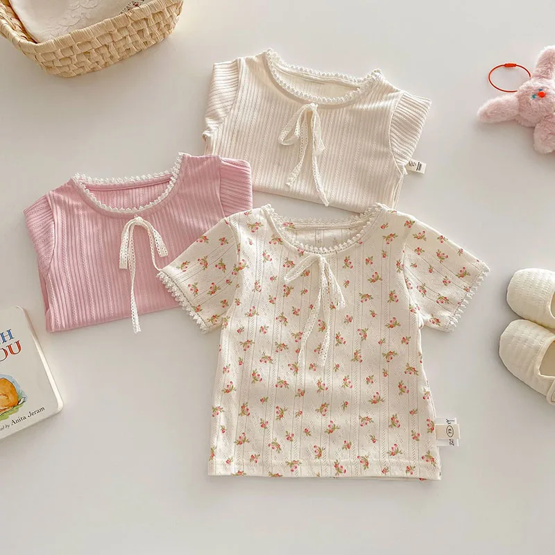 Camiseta floral con encaje para niña – Ideal para verano - imagen 3