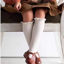 Calcetines altos de algodón con volantes y flores para niñas 0-8
