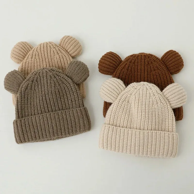 Gorros de invierno tejidos cálidos para bebés recién nacidos gorros con orejas de oso para niños y niñas lindos gorros térmicos de ganchillo para niños gorros negros - imagen 2