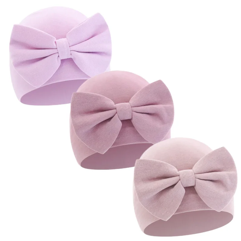 Gorro bebé de algodón orgánico con lazos – Suave y clásico - imagen 4
