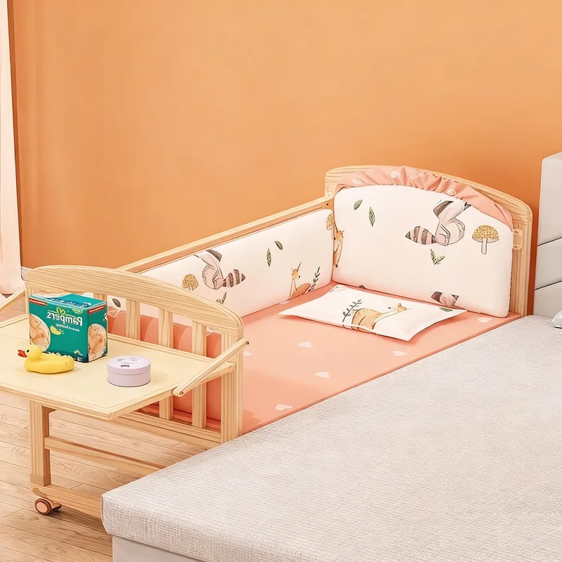 Cuna convertible de madera natural con balancín, ruedas y mosquitera - imagen 5