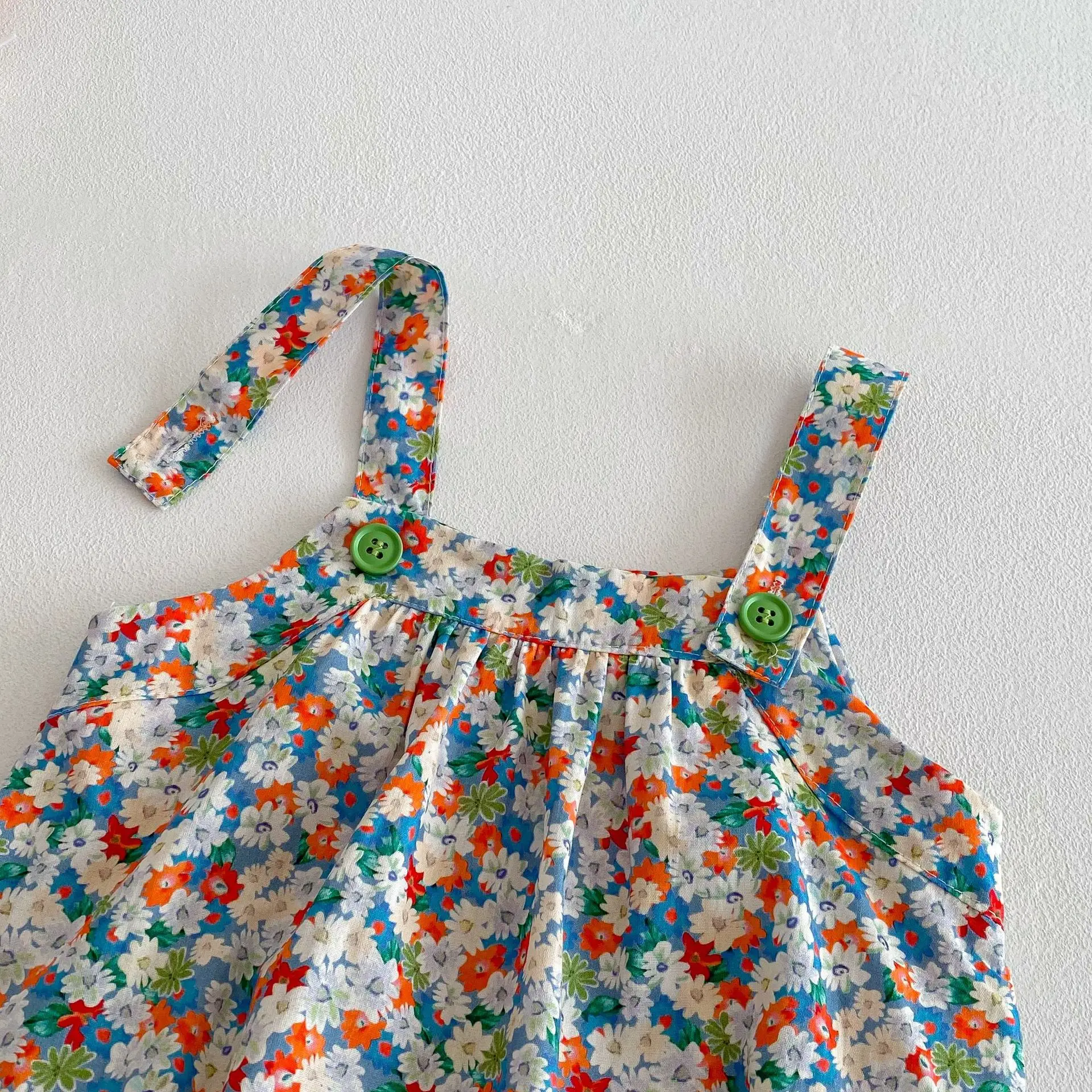 Mono floral con tirantes para bebé niña - Camisola de verano
