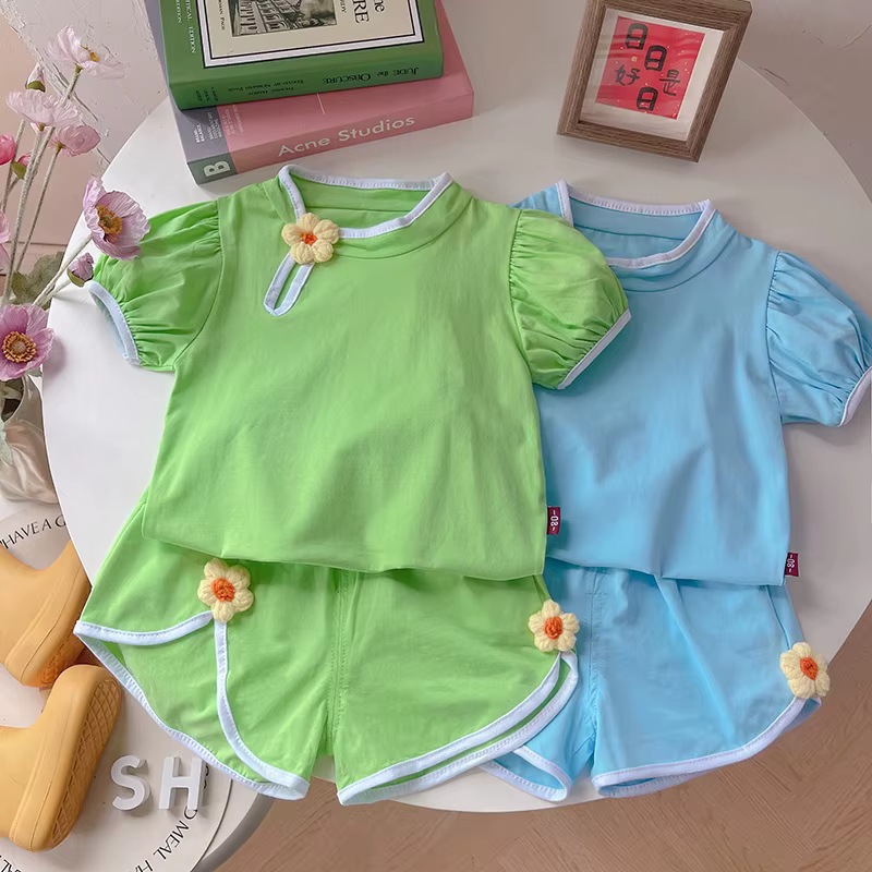 Conjunto verano niña – Camiseta y shorts de algodón