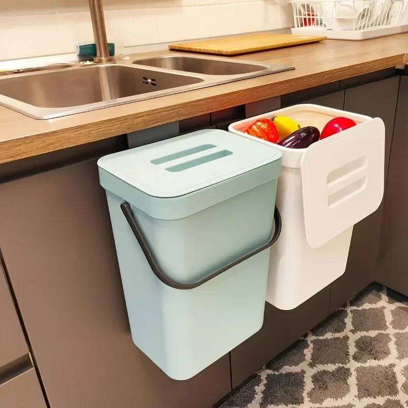 Contenedor de cocina para compost pequeño con tapa