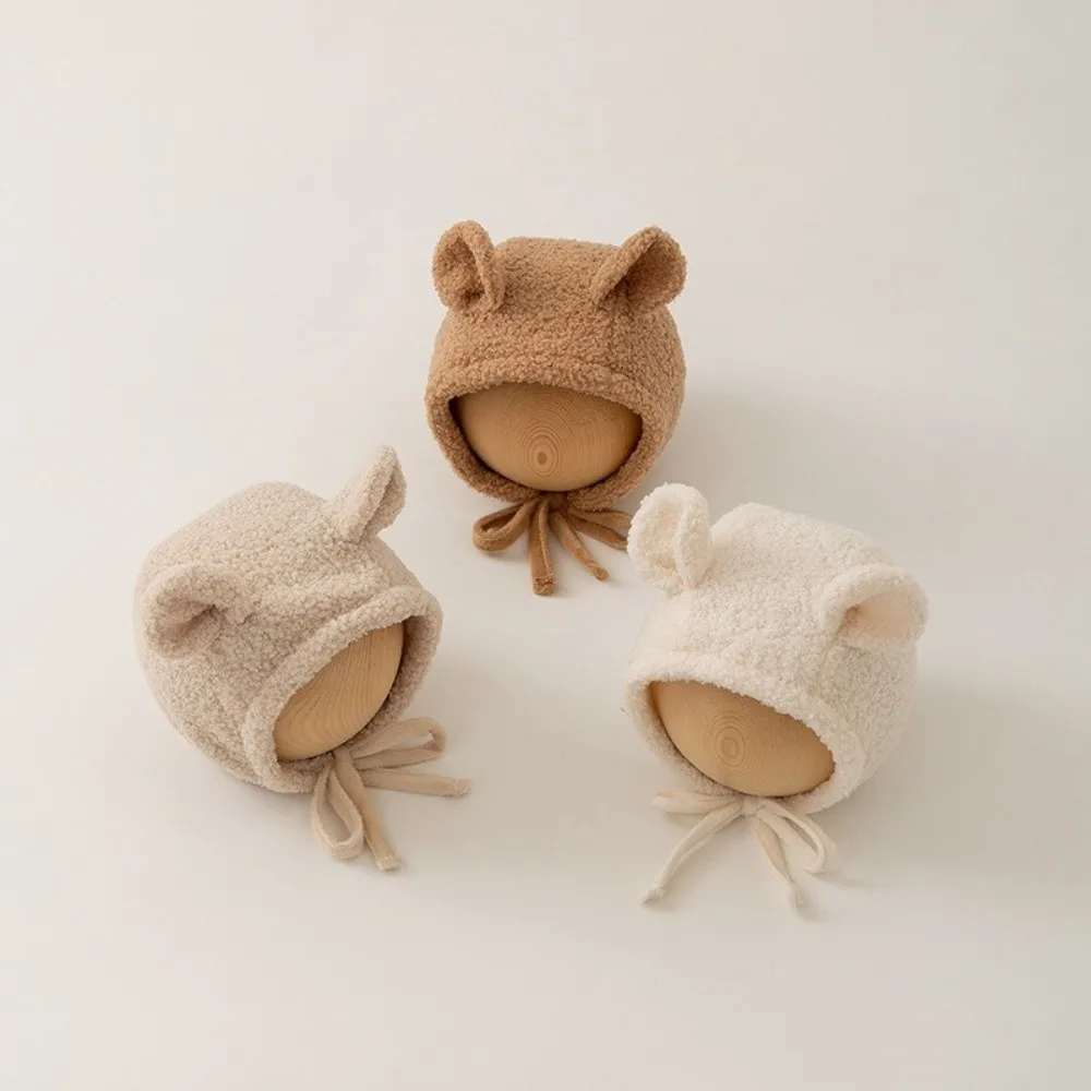 Gorro infantil térmico con orejetas de lana de cordero para invierno - imagen 3
