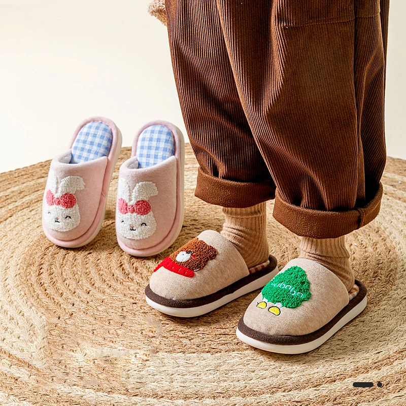 Otoño Invierno niños moda Catoon zapatillas cálidas lindo Animal zapatos de interior niños y niñas Zapatillas de algodón para el hogar - imagen 3